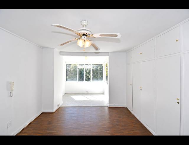 2 BEDROOM TOWNHOUSE FOR SALE IN HYDE PARK